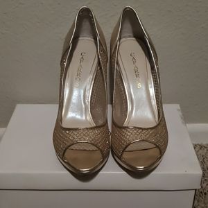 Caparros Gold heels